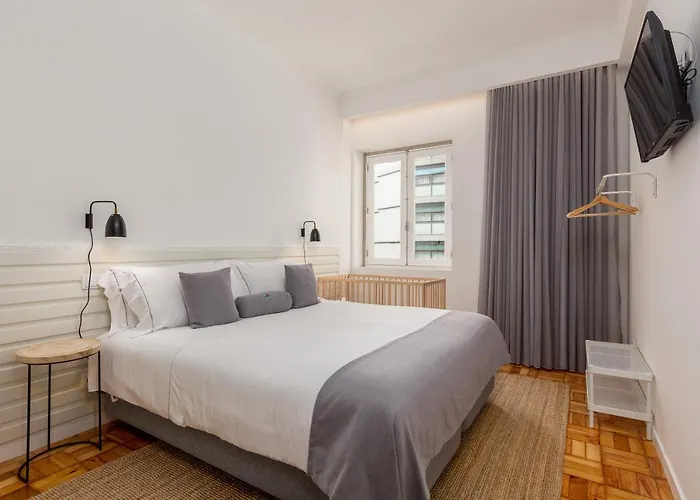 필 빈티지 타운하우스 *